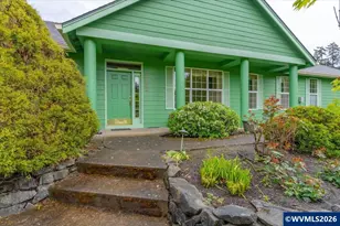 1792 Sunburst Terrace NW, Salem, OR 97304 - Photo 3