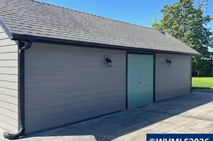 3730 Hemlock Pl SE, Albany, OR 97322 - Photo 3