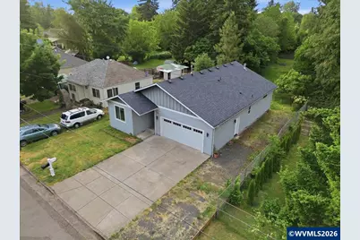 755 E Ash St, Lebanon, OR 97355 - Photo 3