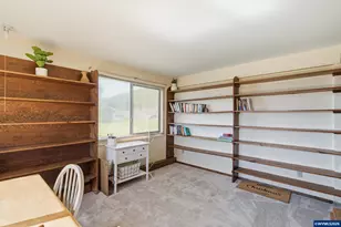 44350 Whiskey Butte Dr, Sweet Home, OR 97386 - Photo 17