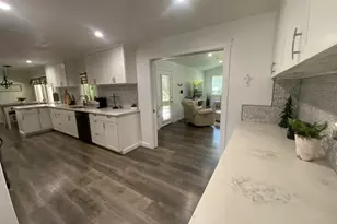 6083 12th Ave NE, Keizer, OR 97303 - Photo 5