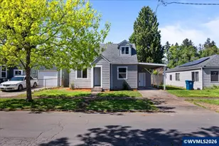 1011 7th St NW, Salem, OR 97304 - Photo 3