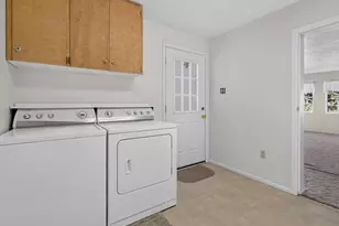 39149 Lacomb Dr, Lebanon, OR 97355 - Photo 17