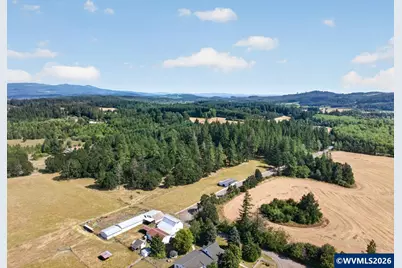 39149 Lacomb Dr, Lebanon, OR 97355 - Photo 43