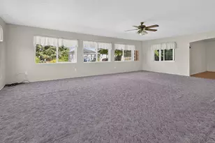 39149 Lacomb Dr, Lebanon, OR 97355 - Photo 7