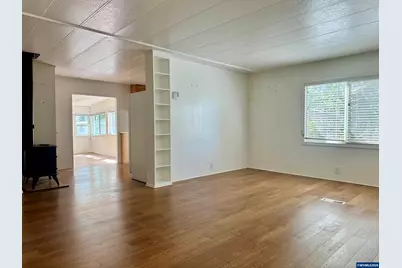 29570 Harvest Dr SW, Albany, OR 97321 - Photo 11