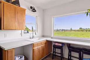 12784 Elliott Prairie Rd NE, Woodburn, OR 97071 - Photo 39