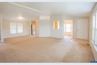 39149 Lacomb Next To Dr, Lebanon, OR 97355 - Photo 11