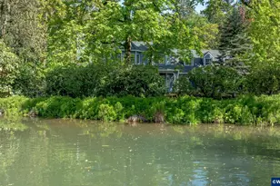 6723 Rippling Brook Dr SE, Salem, OR 97317 - Photo 39