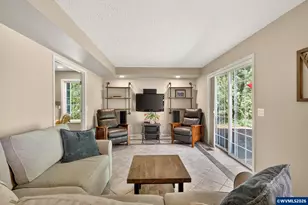 6723 Rippling Brook Dr SE, Salem, OR 97317 - Photo 13