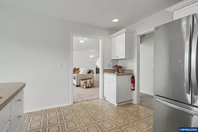 2570 Ptarmigan St NW, Salem, OR 97304 - Photo 15