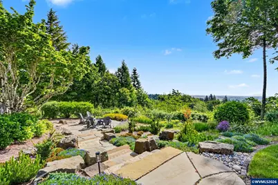 6445 NW Burgundy Dr, Corvallis, OR 97330 - Photo 33