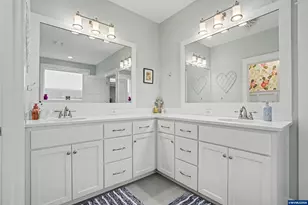 1701 Juniper Butte Ave SE, Salem, OR 97306 - Photo 23