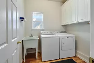 238 Rock St, Silverton, OR 97381 - Photo 35