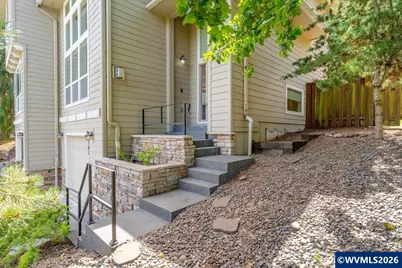 402 La Cresta Dr SE, Salem, OR 97306 - Photo 5
