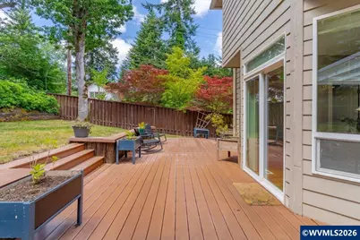 402 La Cresta Dr SE, Salem, OR 97306 - Photo 43
