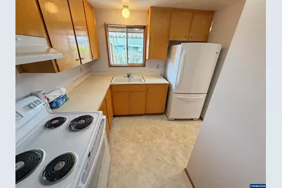 1387 Hampton Wy, Woodburn, OR 97071 - Photo 7