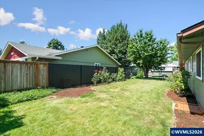 6237 Woodlawn Dr NE, Keizer, OR 97303 - Photo 33