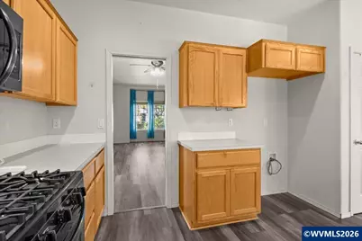 1678 S 7th St, Independence, OR 97351 - Photo 11