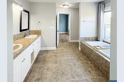 1357 Kitsap Ct NW, Salem, OR 97304 - Photo 19