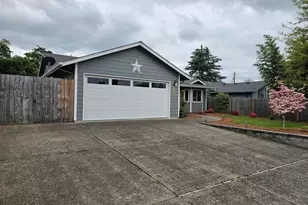 4814 Southstar Ct NE, Salem, OR 97305 - Photo 3