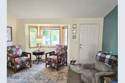 4814 Southstar Ct NE, Salem, OR 97305 - Photo 9