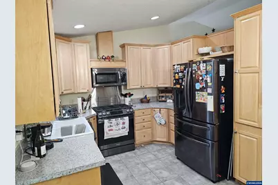 4814 Southstar Ct NE, Salem, OR 97305 - Photo 15