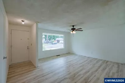 2241 Kalmia St, Sweet Home, OR 97386 - Photo 3