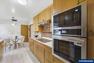 3544 Pioneer Dr SE, Salem, OR 97302 - Photo 9