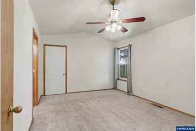 740 SE Lacey St, Sheridan, OR 97378 - Photo 21