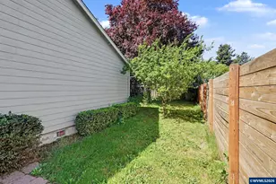 740 SE Lacey St, Sheridan, OR 97378 - Photo 37