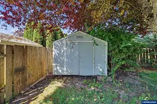 740 SE Lacey St, Sheridan, OR 97378 - Photo 33