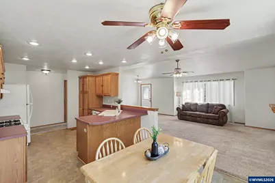740 SE Lacey St, Sheridan, OR 97378 - Photo 13