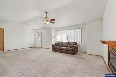 740 SE Lacey St, Sheridan, OR 97378 - Photo 9