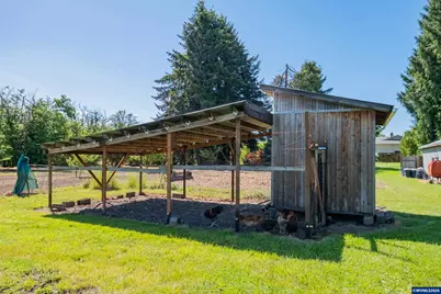 34207 Pennington Ln, Lebanon, OR 97355 - Photo 47