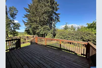 34207 Pennington Ln, Lebanon, OR 97355 - Photo 11