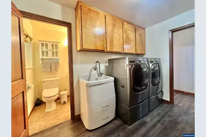 34207 Pennington Ln, Lebanon, OR 97355 - Photo 21