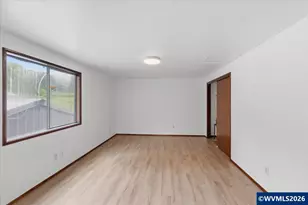 38113 Golden Valley Dr, Lebanon, OR 97355 - Photo 29