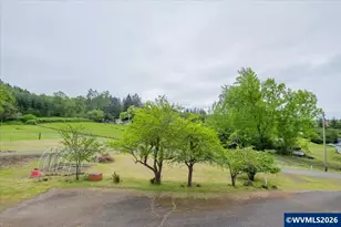 38113 Golden Valley Dr, Lebanon, OR 97355 - Photo 45