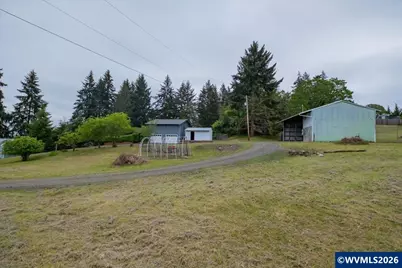 38113 Golden Valley Dr, Lebanon, OR 97355 - Photo 5
