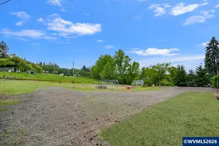 38113 Golden Valley Dr, Lebanon, OR 97355 - Photo 45