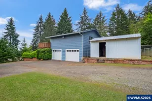 38113 Golden Valley Dr, Lebanon, OR 97355 - Photo 5