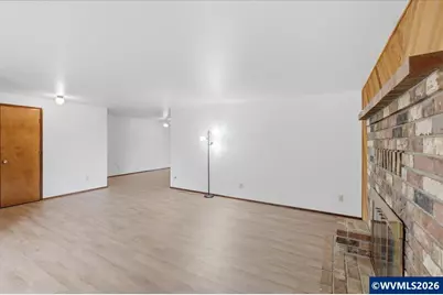 38113 Golden Valley Dr, Lebanon, OR 97355 - Photo 13