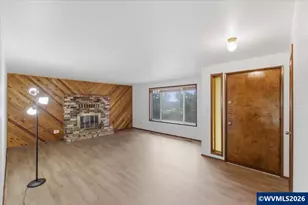 38113 Golden Valley Dr, Lebanon, OR 97355 - Photo 13