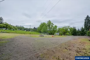 38113 Golden Valley Dr, Lebanon, OR 97355 - Photo 45