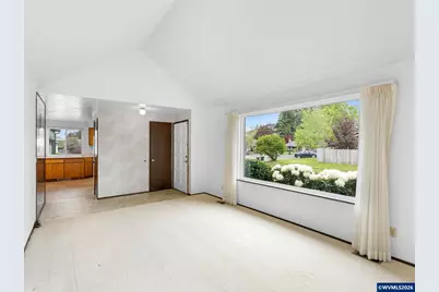 17920 NW Tillamook Dr, Portland, OR 97229 - Photo 9