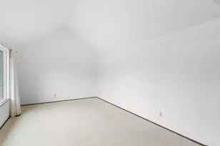 17920 NW Tillamook Dr, Portland, OR 97229 - Photo 7