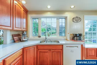 2686 Mountain View Dr S, Salem, OR 97302 - Photo 23