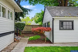 2160 Trade St SE, Salem, OR 97301 - Photo 37