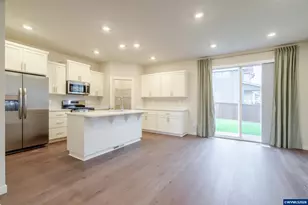 3246 Butte Dr, Forest Grove, OR 97116 - Photo 9